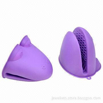 Frog-shaped silicone promotional oven mitts
